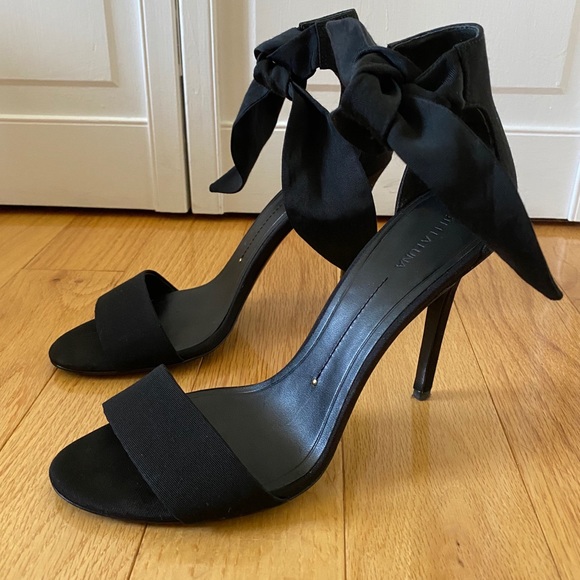 luna shoes